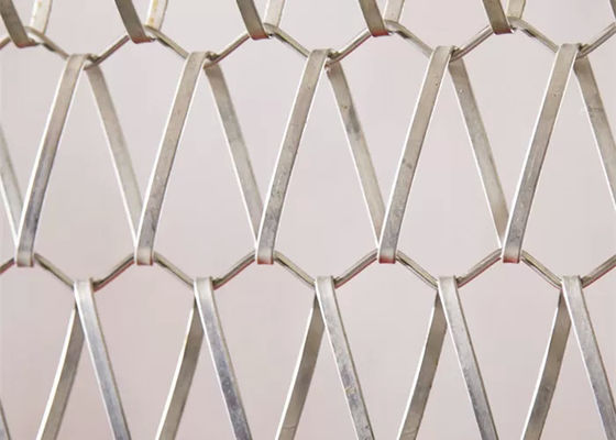 धातु लिंक सर्पिल 3 मिमी सजावटी तार जाल पैनल पर्दे के लिए नेट