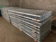 स्टेनलेस स्टील सीढ़ी विरोधी पर्ची स्टील जाल / विस्तारित धातु बाड़ मुक्त नमूना है