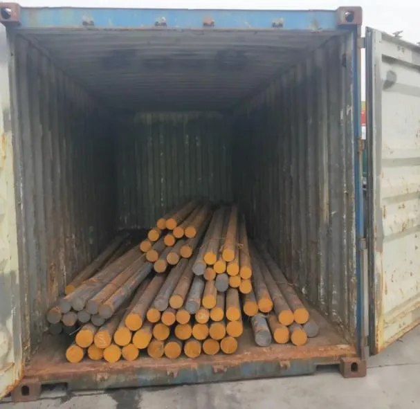 Q345B स्टील निर्माण सामग्री HDG गोल डवेल बार 25 मिमी व्यास के साथ 7