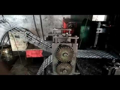 उच्च जिंक कोटिंग 7.5*15cm वेल्डेड रेज़र मेश बाड़ गैल्वेनाइज्ड रेज़र वायर मेश