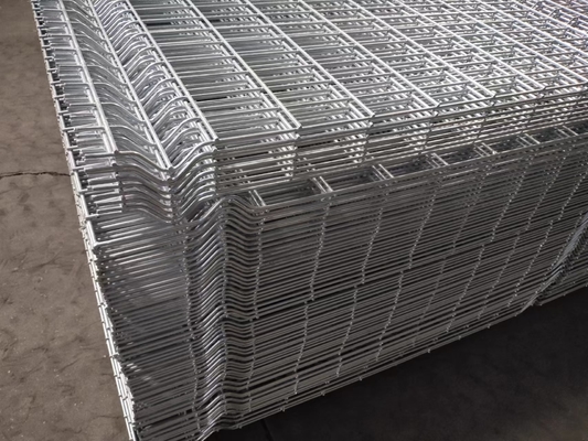Powder Coated 1.5m 3d Curved Wire Mesh Fence Galvanized Steel