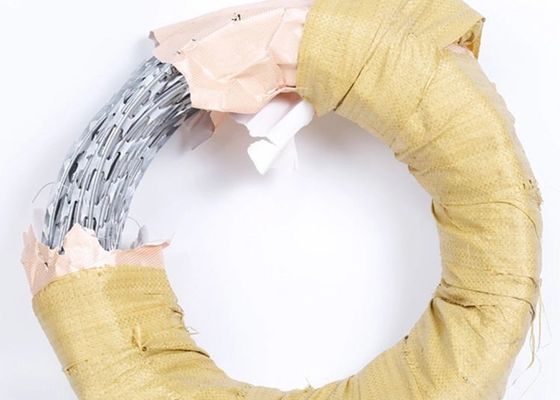 कम कीमत कॉन्सर्टिना गर्म डुबोया जस्ती रेजर कांटेदार तार