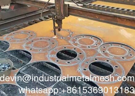 स्क्रीनिंग प्लेट के लिए SS400 छिद्रित कार्बन स्टील शीट