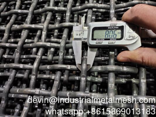 65mn क्रिम्प्ड वायर मेश बुना हुआ स्क्रीन क्रशर वाइब्रेटिंग स्क्रीन मेश कस्टमाइज्ड हुक वाइब्रेटिंग छलनी