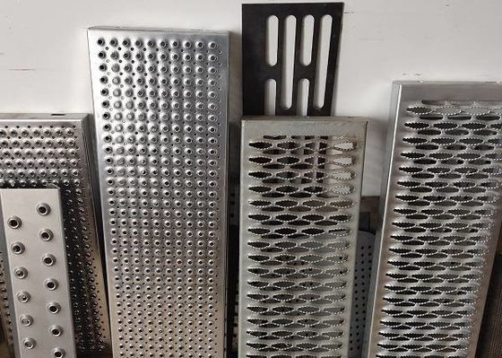 5 हीरे पैदल मार्ग चैनल पकड़ स्ट्राट ग्रिटिंग