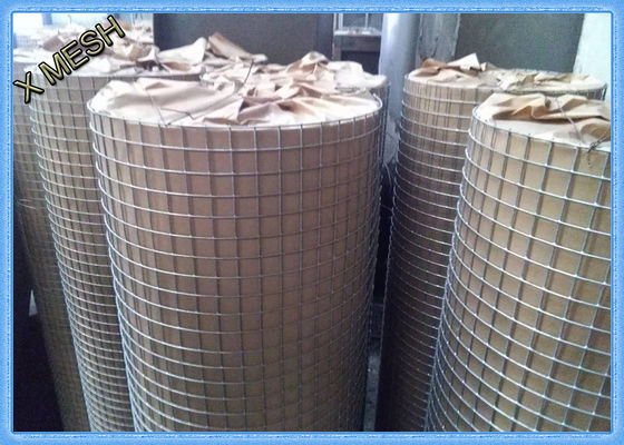 Galvanized Welded Wire Mesh Fence Panels Square Hole Shape Made Of Iron Wire