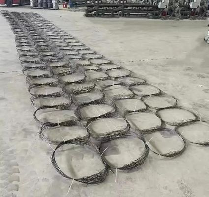 एमजेडपी पुटंका वायर मेष बैरियर डिफेंस नेटवर्क 10x10x1.4 मीटर
