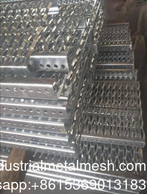 Aluminum Serrated Grip Strut Grating with Diamond Perforated Holes for Stair Treads
