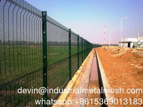 निर्माण-सजावट 358 तार जाल बाड़ विरोधी चढ़ाई वेल्डेड तार जाल बाड़