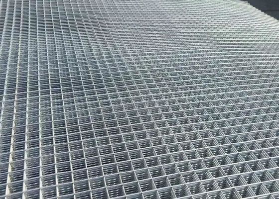 बाड़ लगाना जस्ती वेल्ड मेष पैनल 100 X 100 75 X 75 मिमी