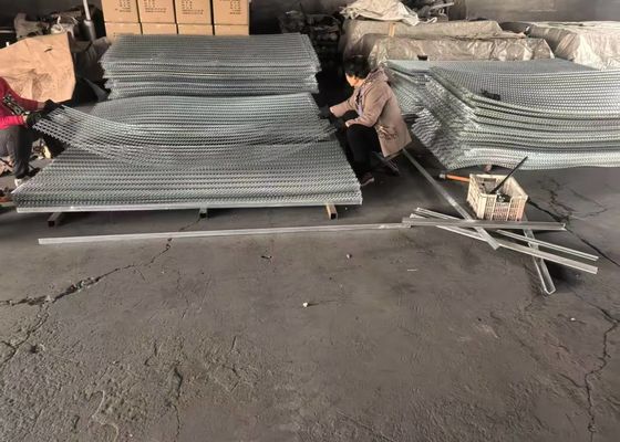 गॉथिक 1.6 मिमी मोटाई विस्तारित धातु वायर मेष 1.2 एक्स 2.4 एम