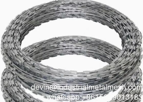 एंटी-इंट्रूडर वेल्डेड बाउंड्री मेश | ASTM F2453 इंडस्ट्रियल बैरियर सिस्टम