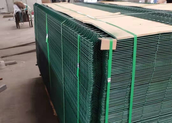 200 * 50mm 3 डी घुमावदार तार जाल बाड़ पैनलों सड़क और पारगमन, Longlife के लिए